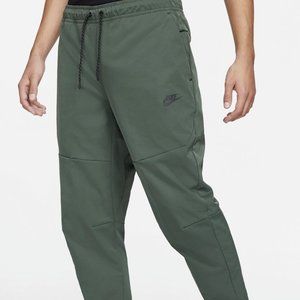 Nike Sportswear Men's Woven Straight Leg Pants Dark Green Black Size XL NWT